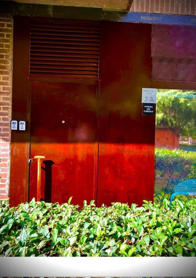 Homeabout Madrid Rio Apartment Kültér fotó